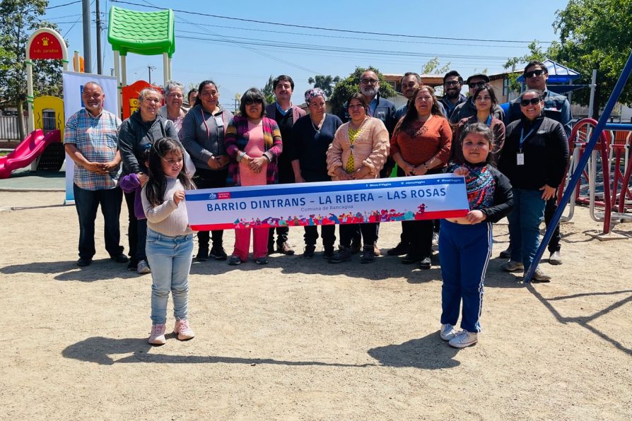 FAMILIAS DEL BARRIO DINTRANS, LAS ROSAS Y LA RIBERA DE RANCAGUA CUENTAN CON RENOVADA ÁREA VERDE