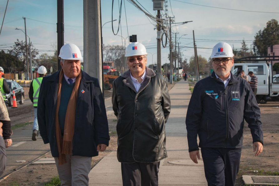Autoridades Visitan Obras de Mejoramiento en la Avenida La Compañía