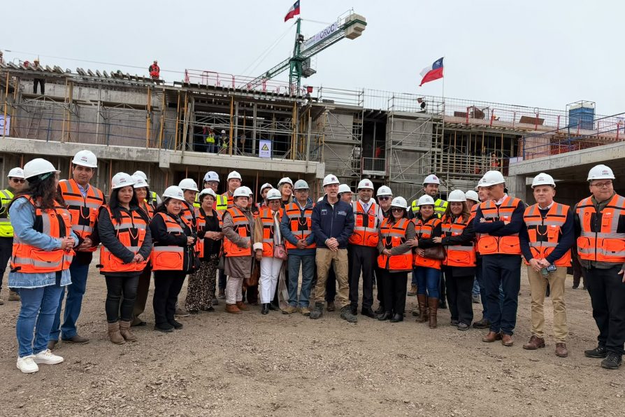 NUEVO HOSPITAL DE PICHILEMU AVANZA CON MÁS SALUD Y EMPLEO PARA LA ZONA COSTERA